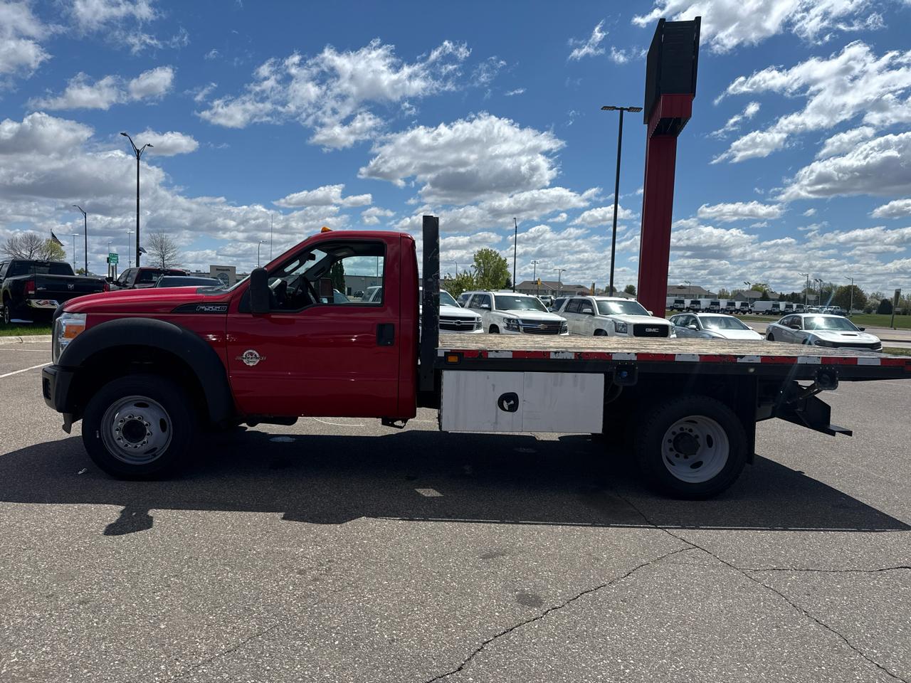 Ford F-550 Regular Cab DRW 2WD 2013