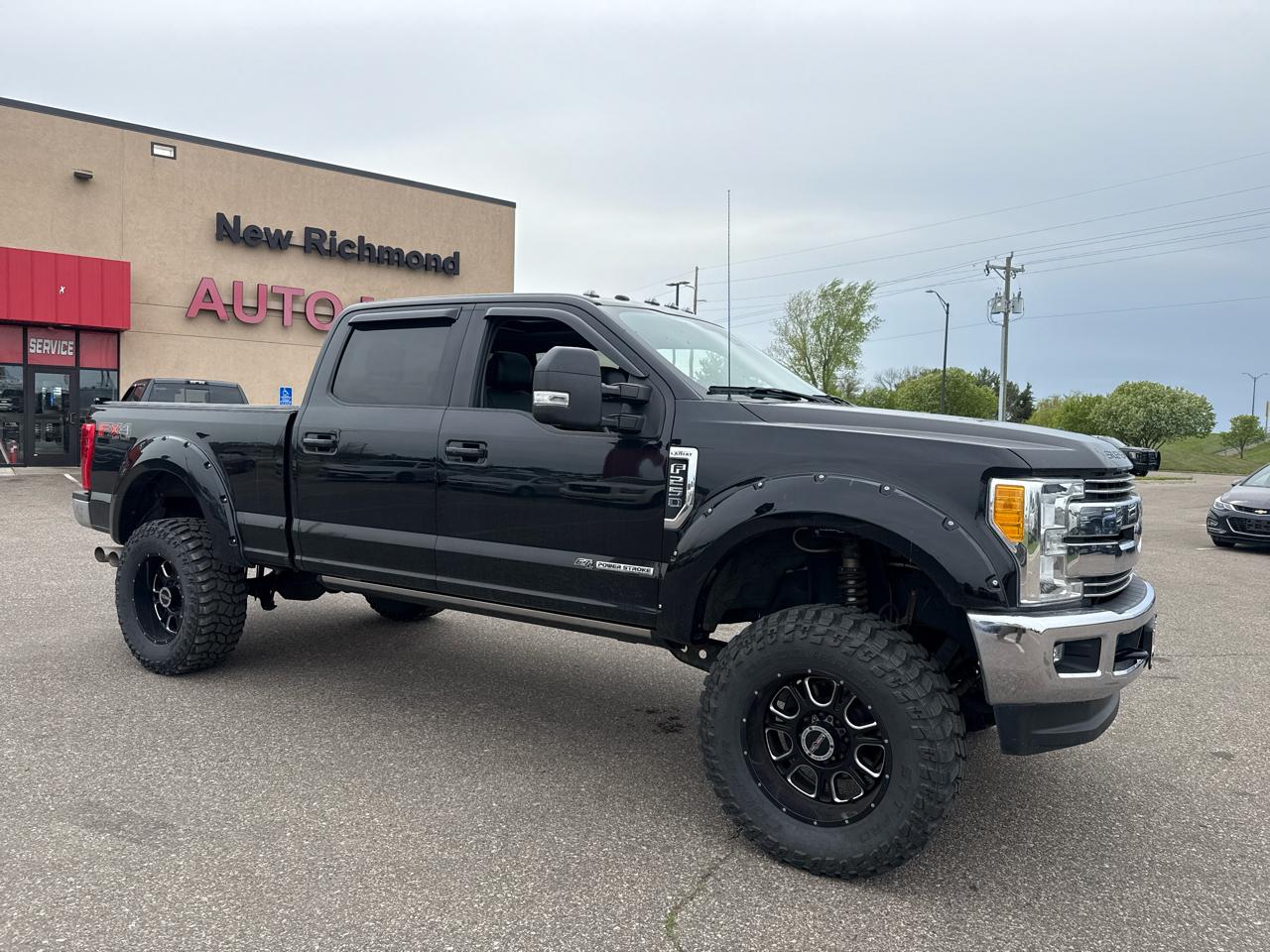 Ford F-250 SD Lariat Crew Cab 4WD 2017