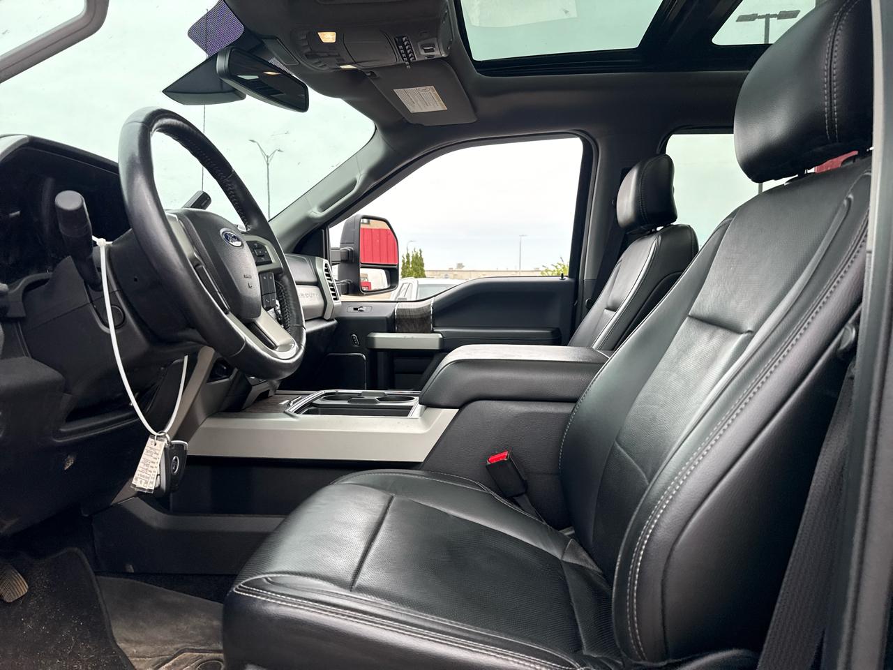 Ford F-250 SD Lariat Crew Cab 4WD 2017