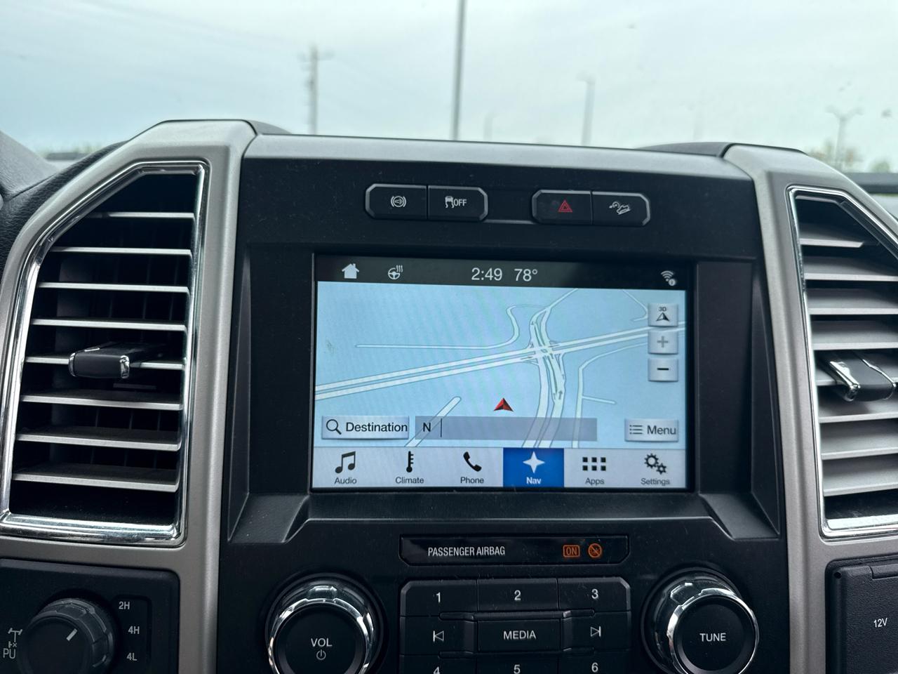 Ford F-250 SD Lariat Crew Cab 4WD 2017