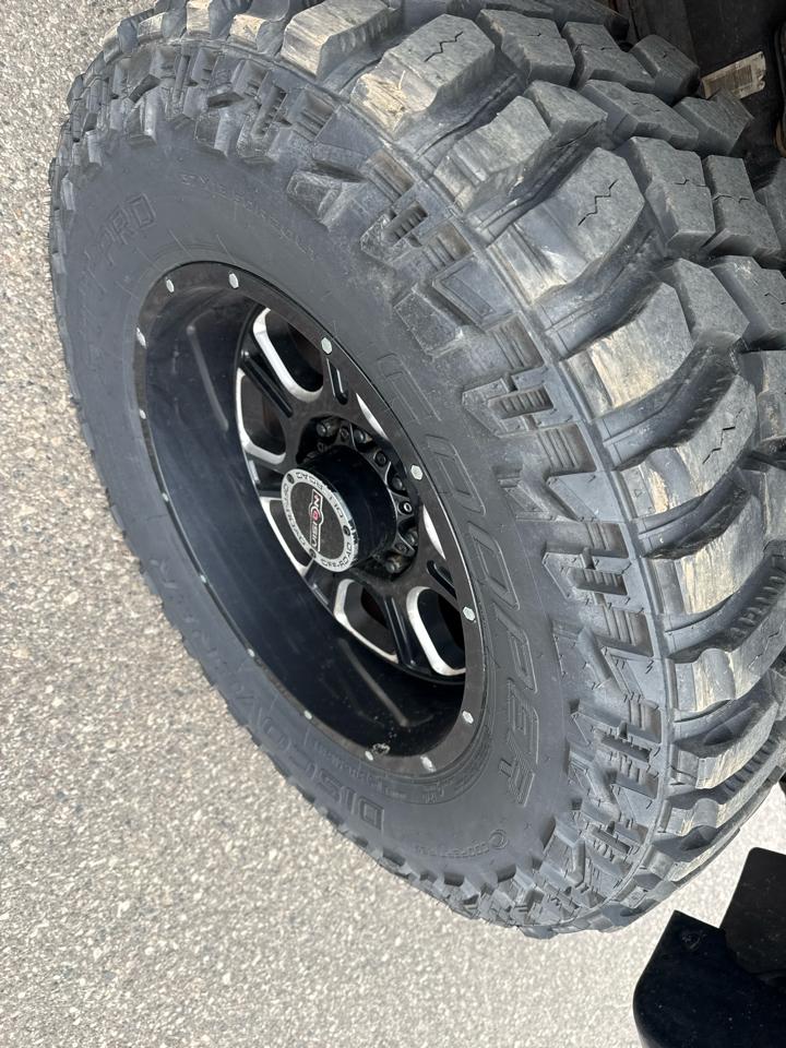 Ford F-250 SD Lariat Crew Cab 4WD 2017