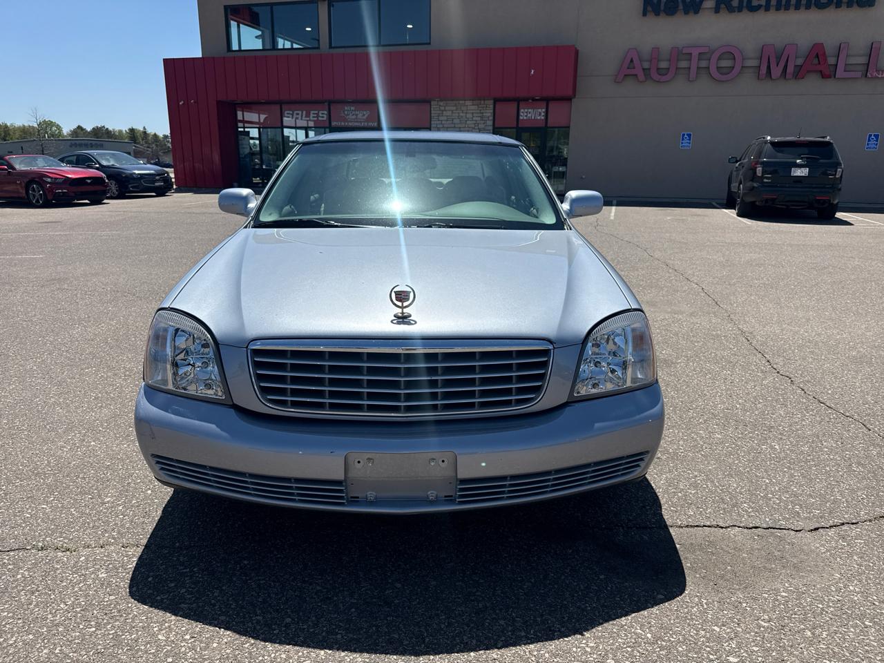 Cadillac DeVille Sedan 2004
