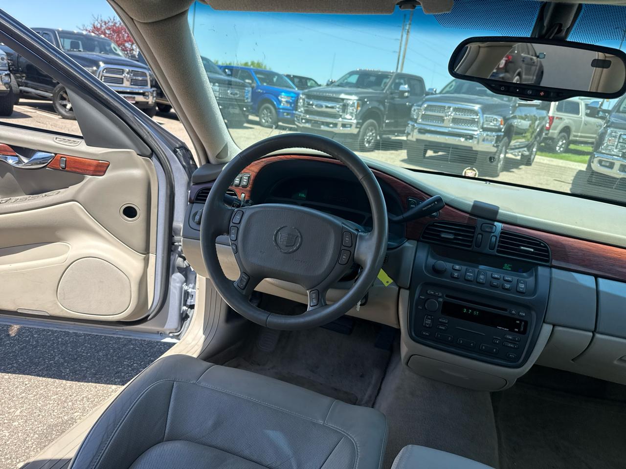 Cadillac DeVille Sedan 2004