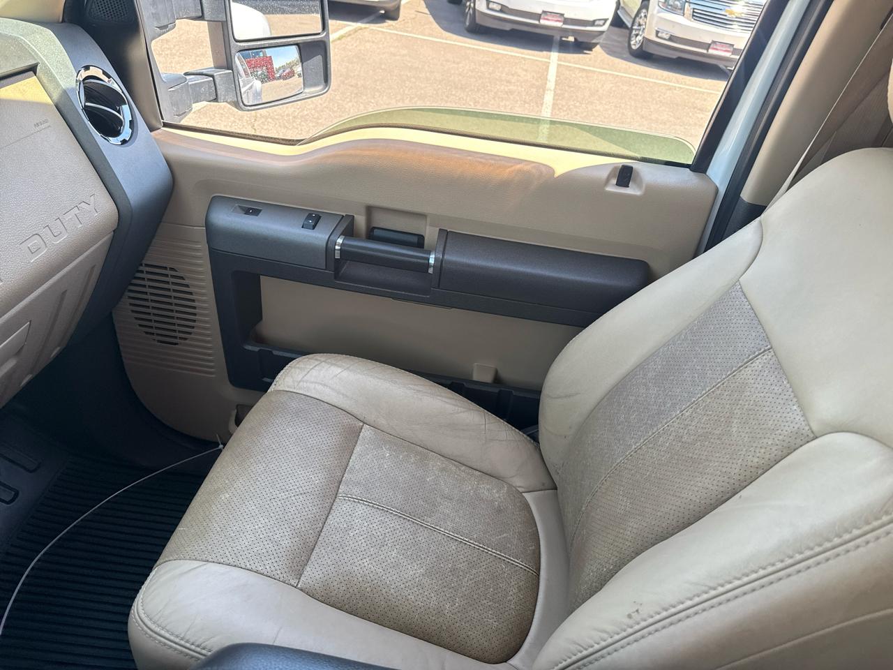 Ford F-350 SD Lariat Crew Cab LWB DRW 4WD 2011