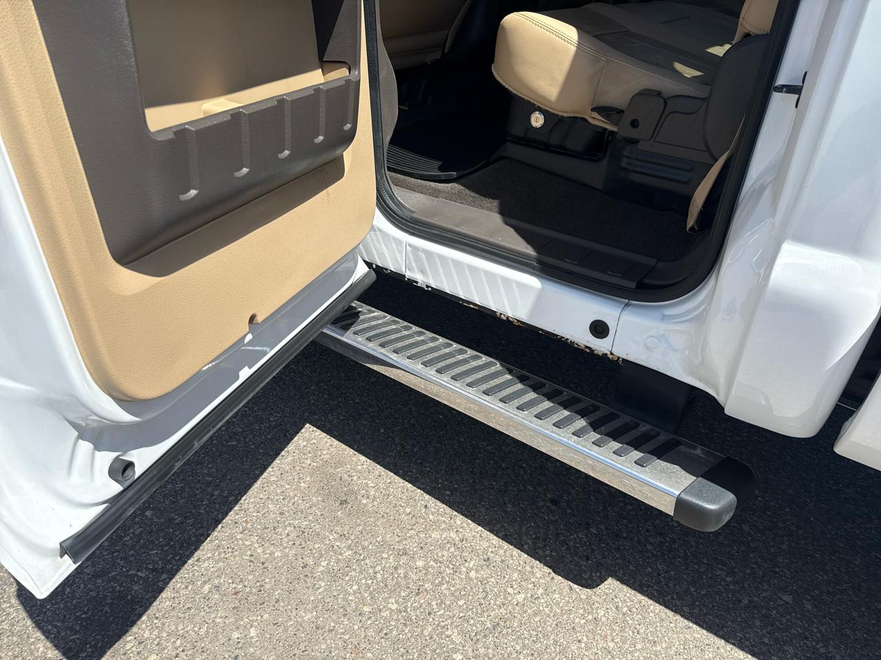 Ford F-350 SD Lariat Crew Cab LWB DRW 4WD 2011