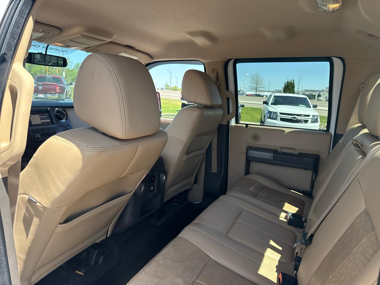 Ford F-350 SD Lariat Crew Cab LWB DRW 4WD 2011