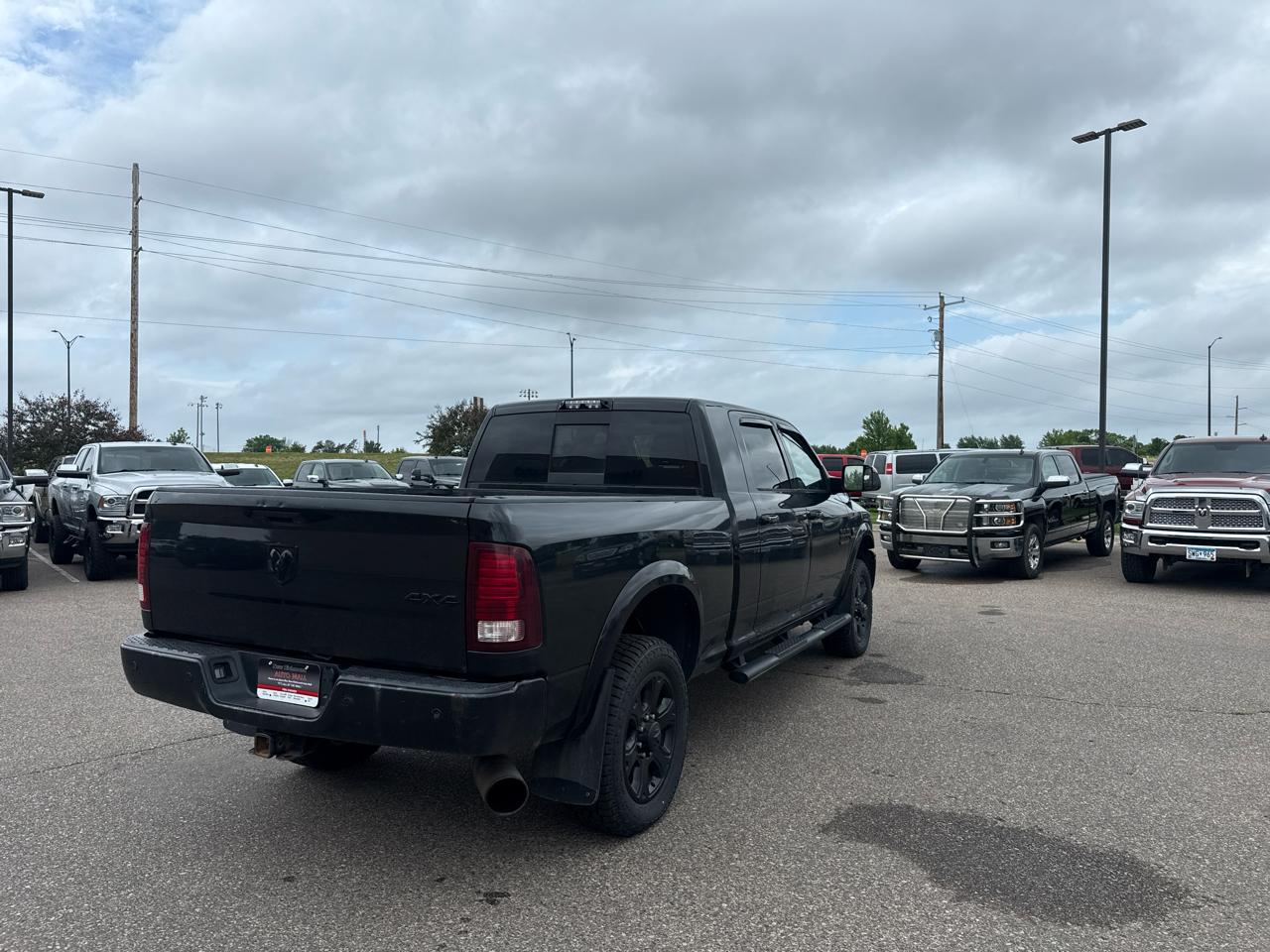 RAM 3500 Laramie Mega Cab 4WD 2016