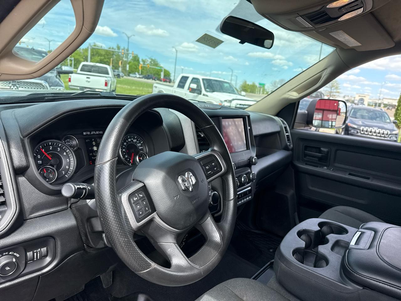 RAM 2500 Tradesman Crew Cab SWB 4WD 2020