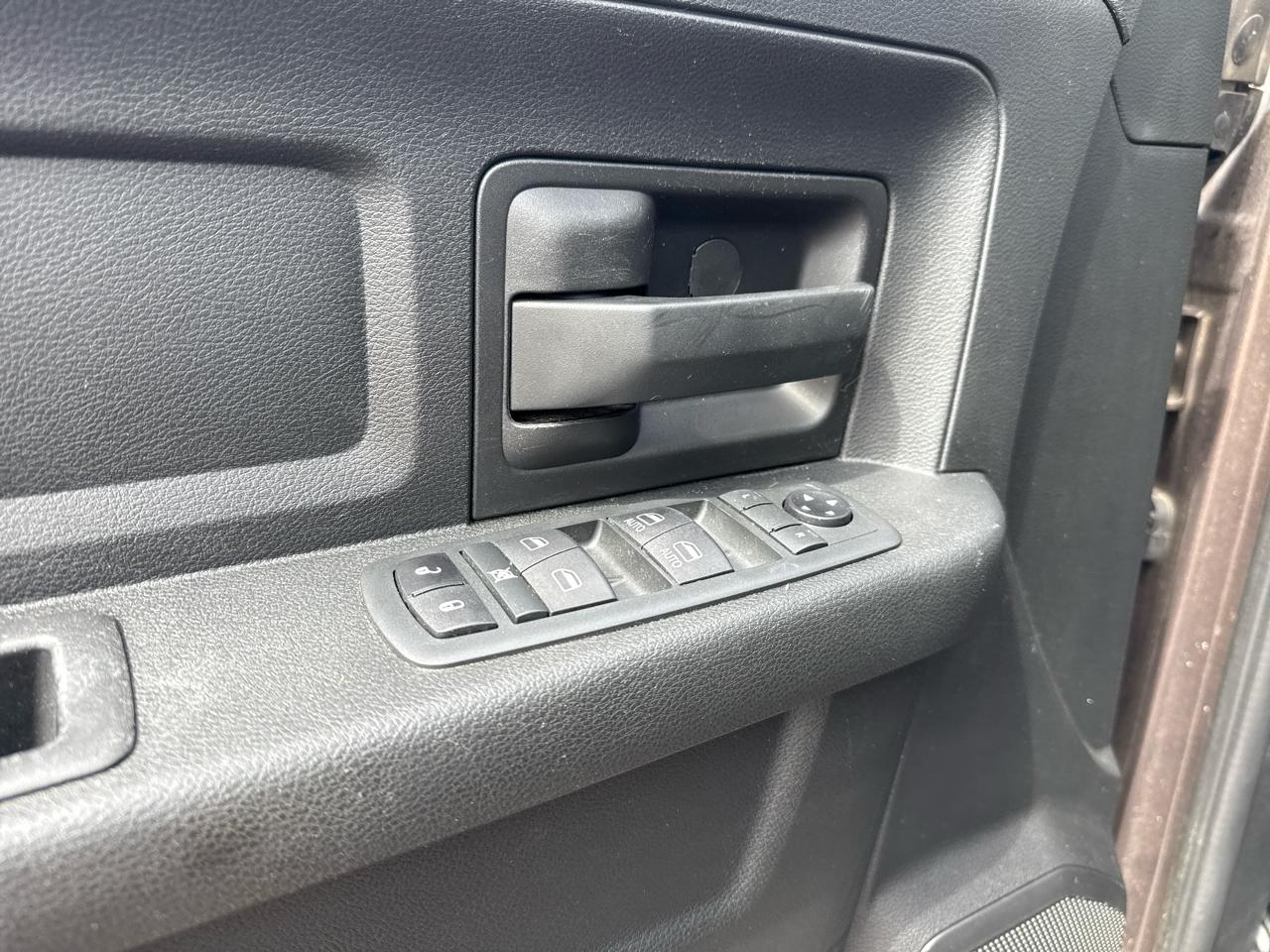 RAM 2500 Tradesman Crew Cab SWB 4WD 2020