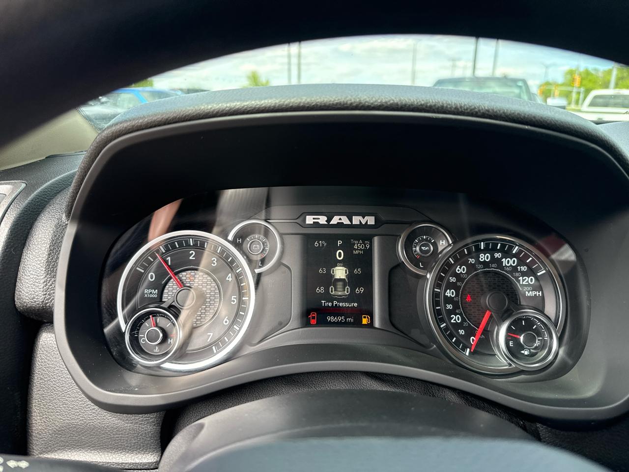 RAM 2500 Tradesman Crew Cab SWB 4WD 2020