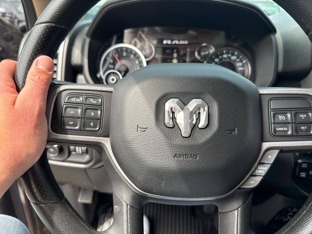 RAM 2500 Tradesman Crew Cab SWB 4WD 2020