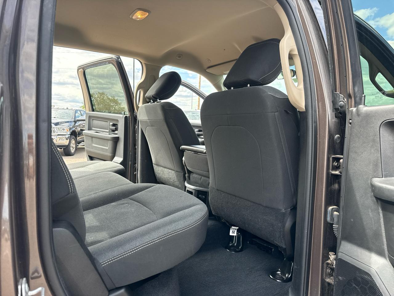 RAM 2500 Tradesman Crew Cab SWB 4WD 2020