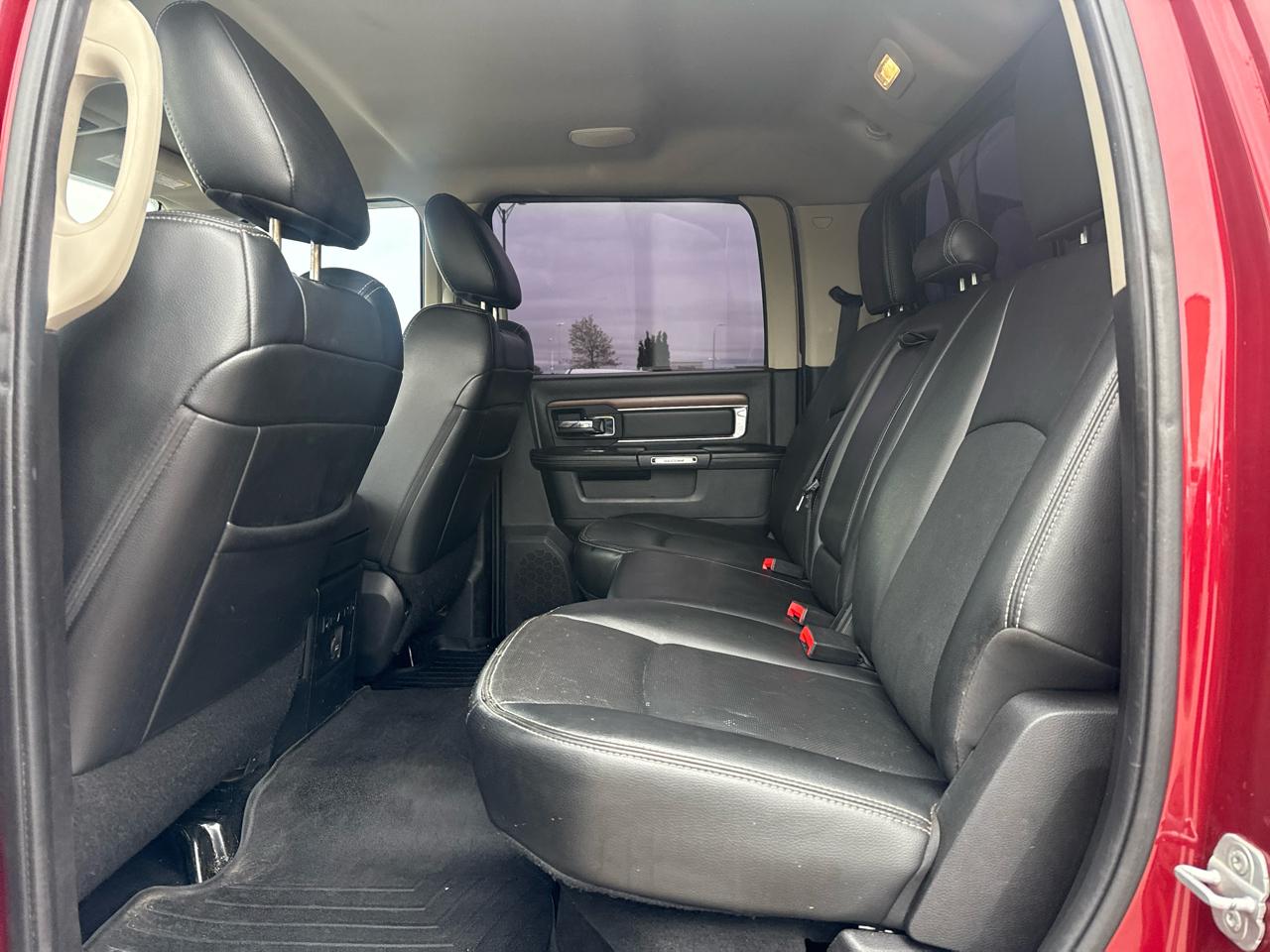 RAM 2500 Laramie Crew Cab SWB 4WD 2013