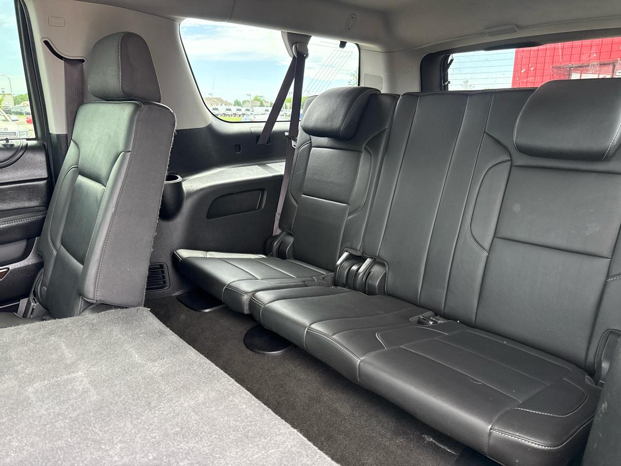 Chevrolet Suburban LT 4WD 2016