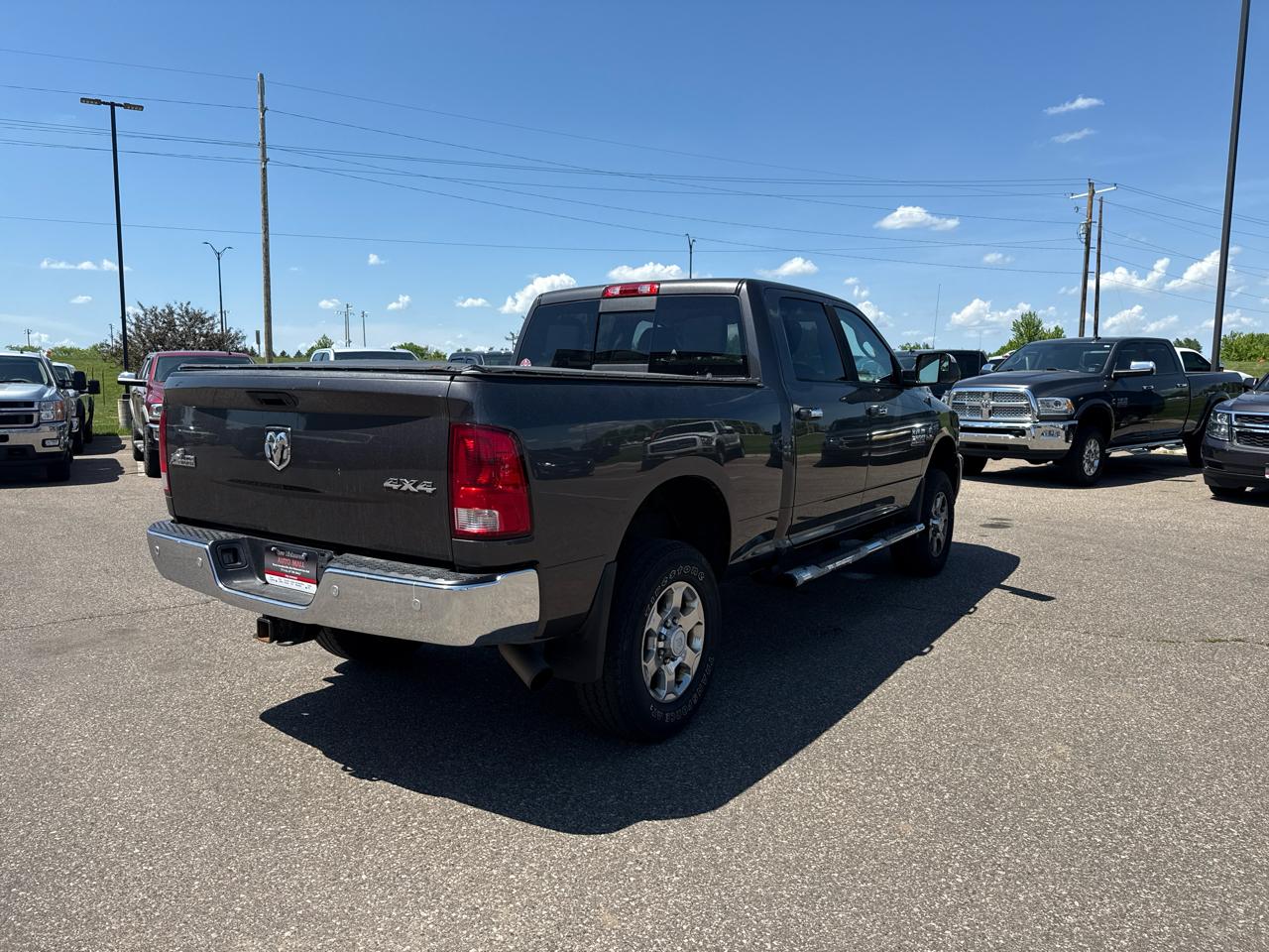 RAM 2500 SLT Crew Cab SWB 4WD 2016