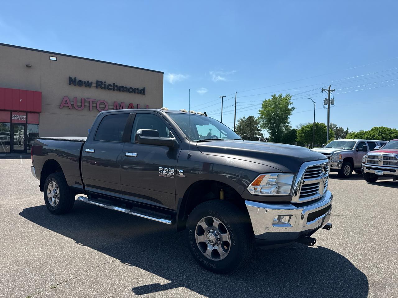 RAM 2500 SLT Crew Cab SWB 4WD 2016