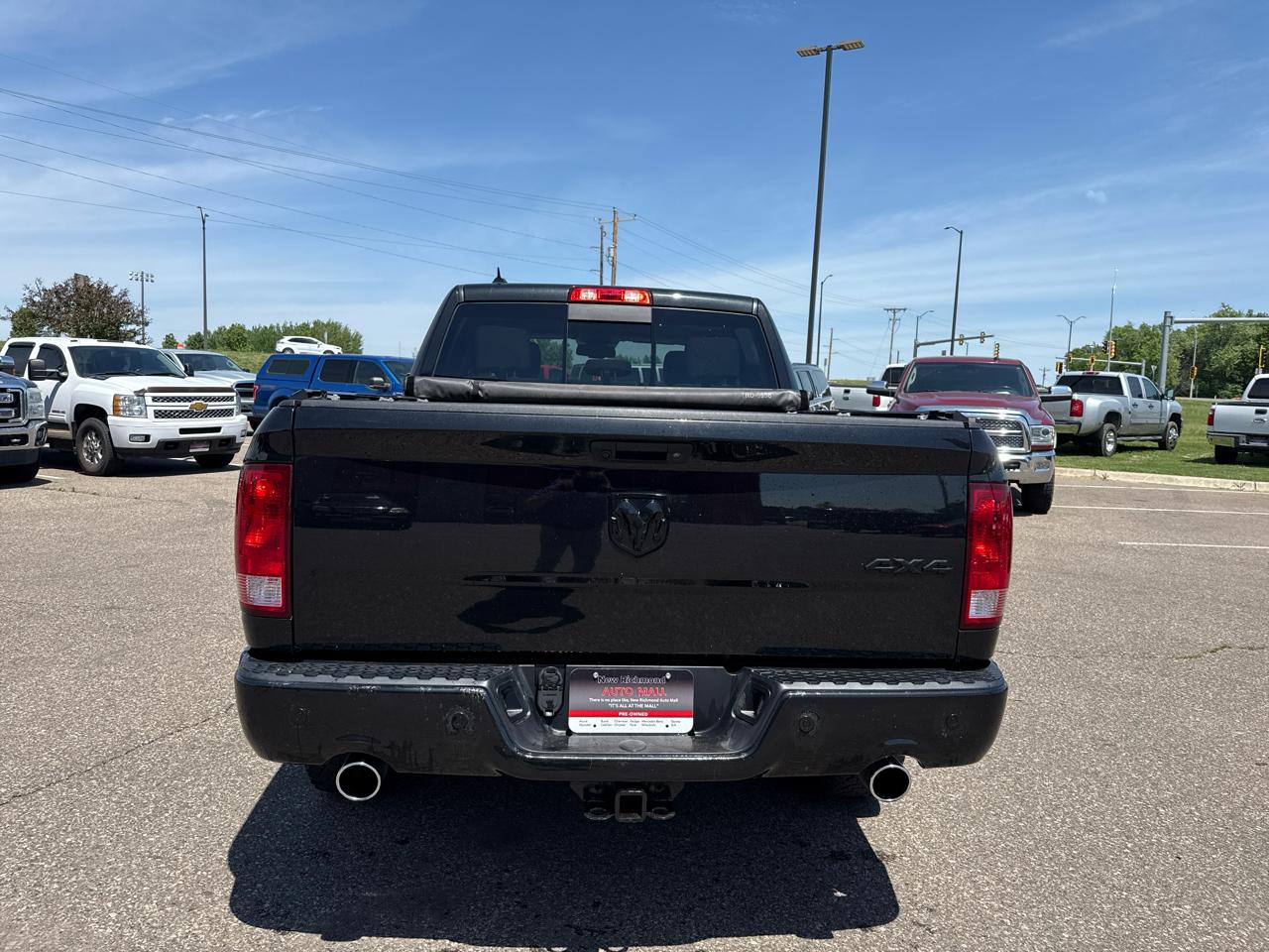 RAM 1500 SLT Crew Cab SWB 4WD 2018