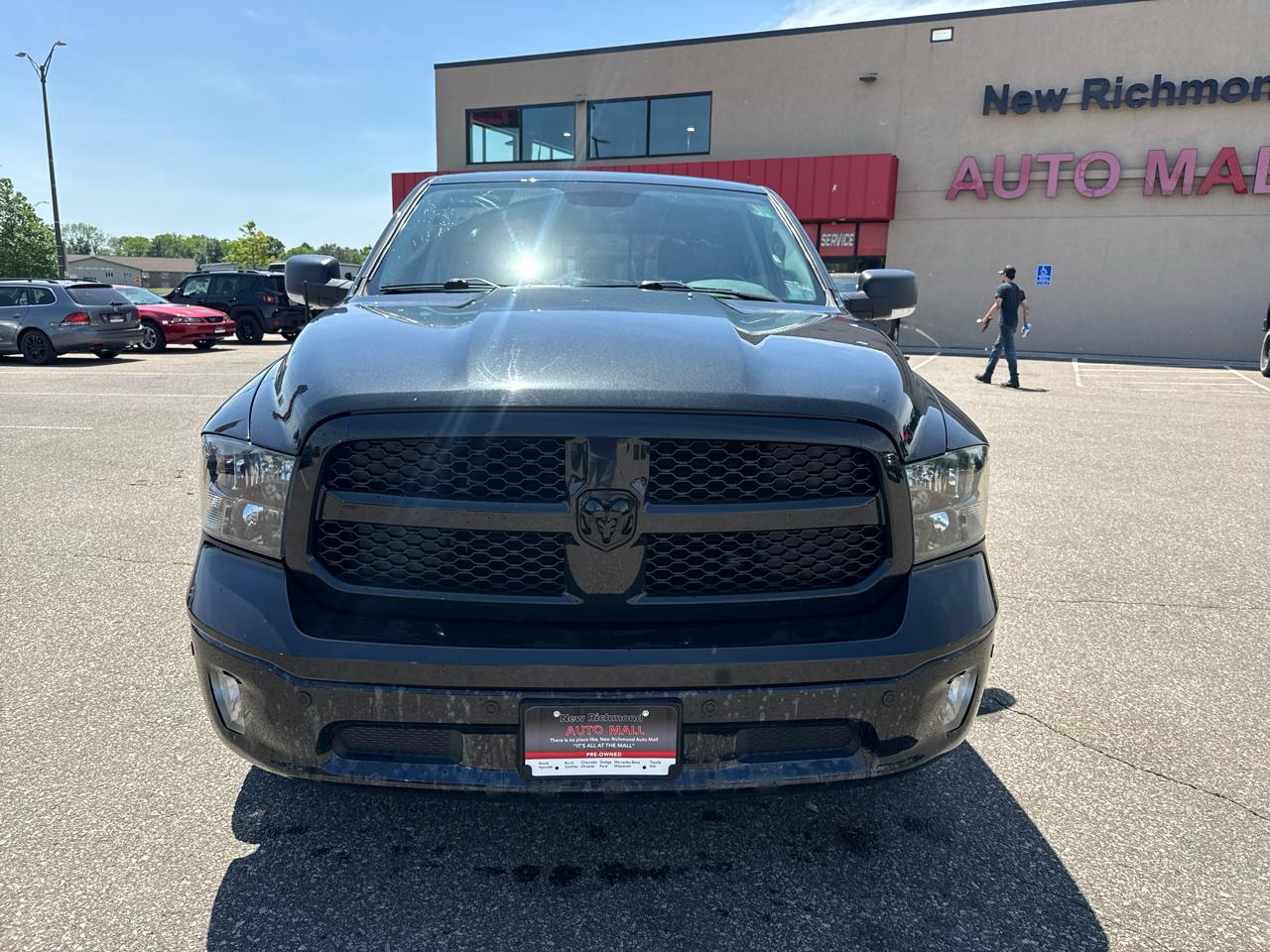 RAM 1500 SLT Crew Cab SWB 4WD 2018