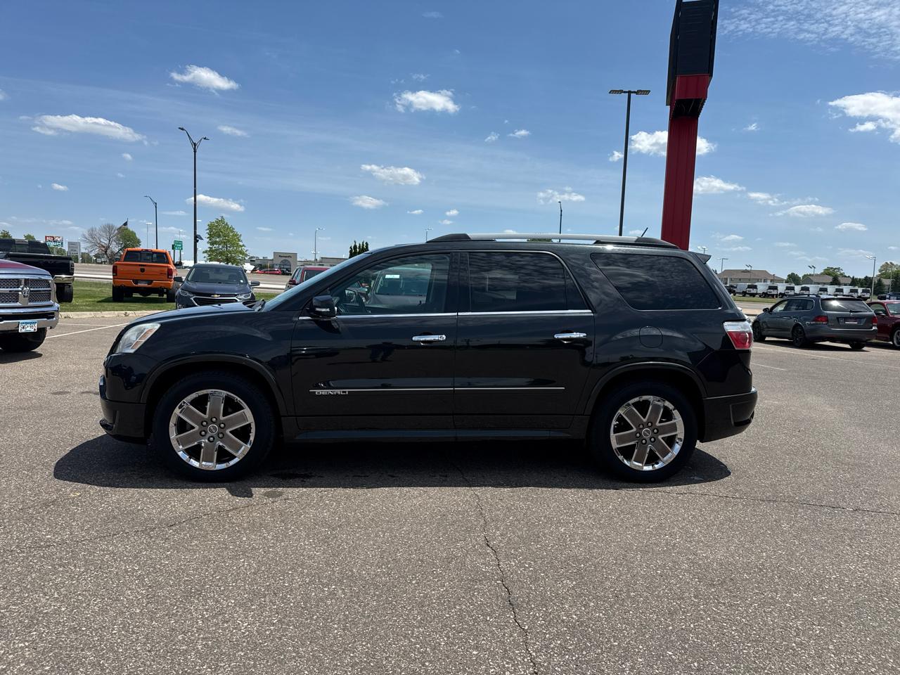 GMC Acadia Denali AWD 2011