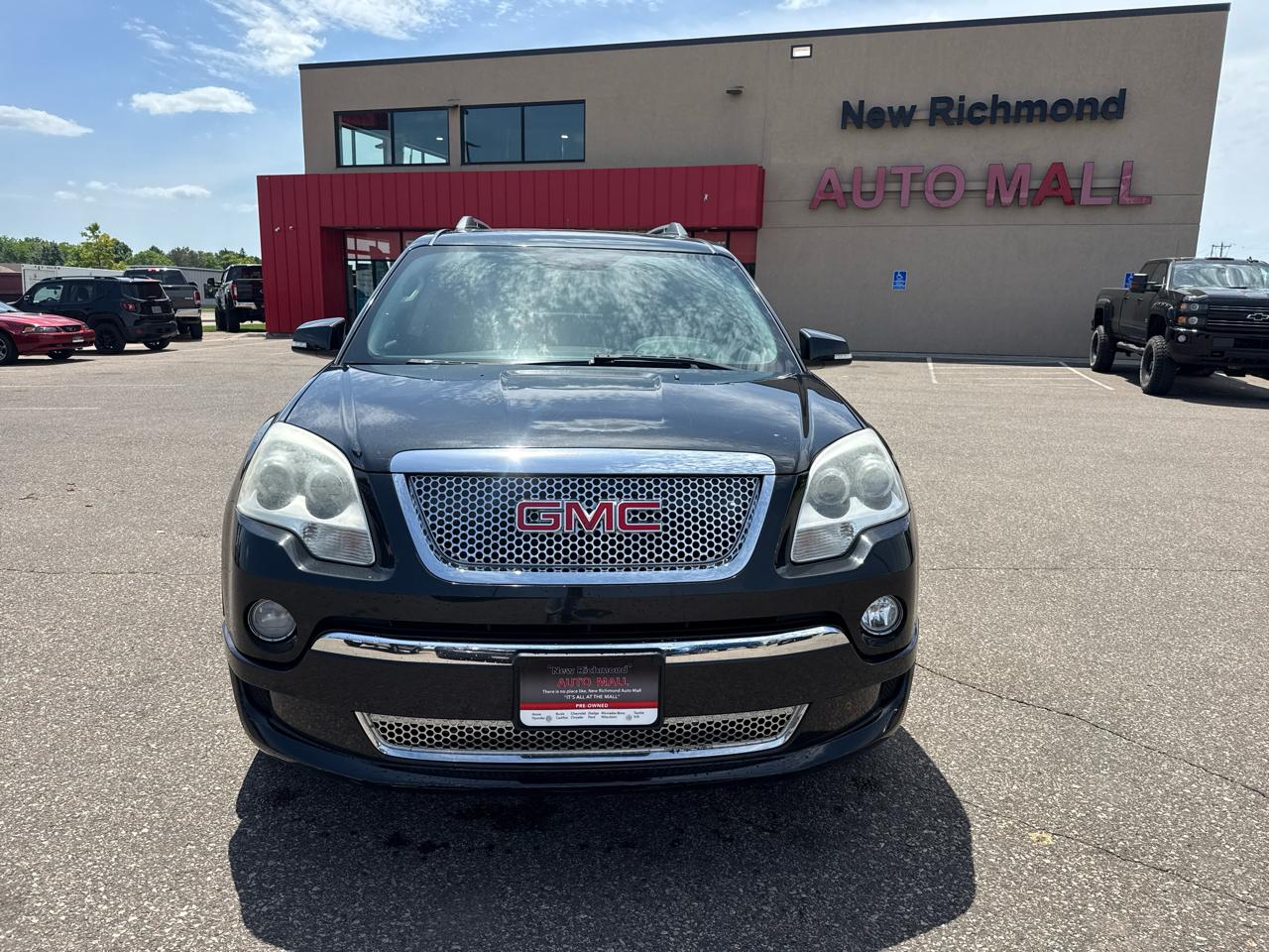 GMC Acadia Denali AWD 2011