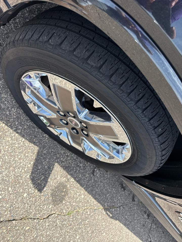 GMC Acadia Denali AWD 2011