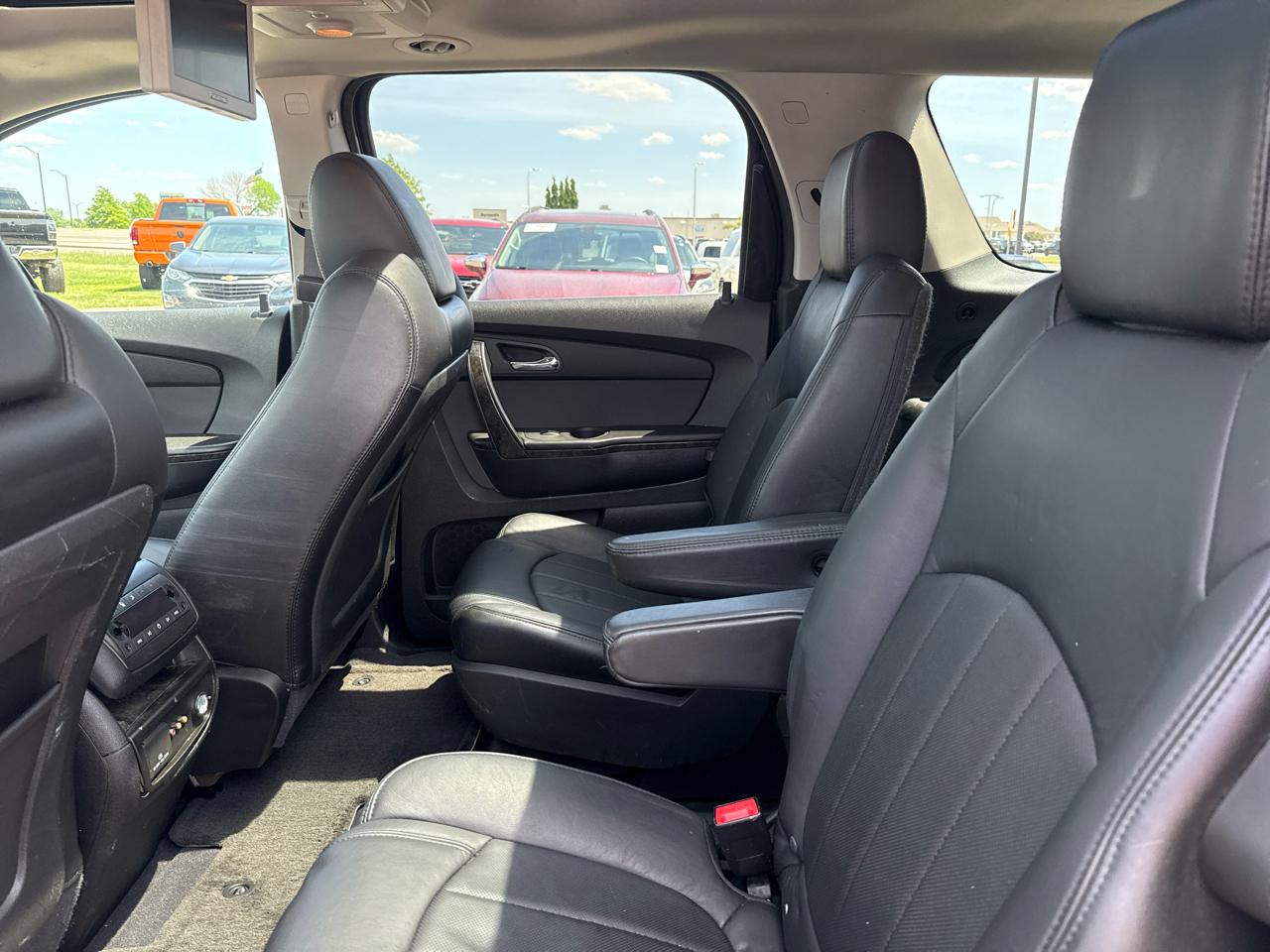 GMC Acadia Denali AWD 2011