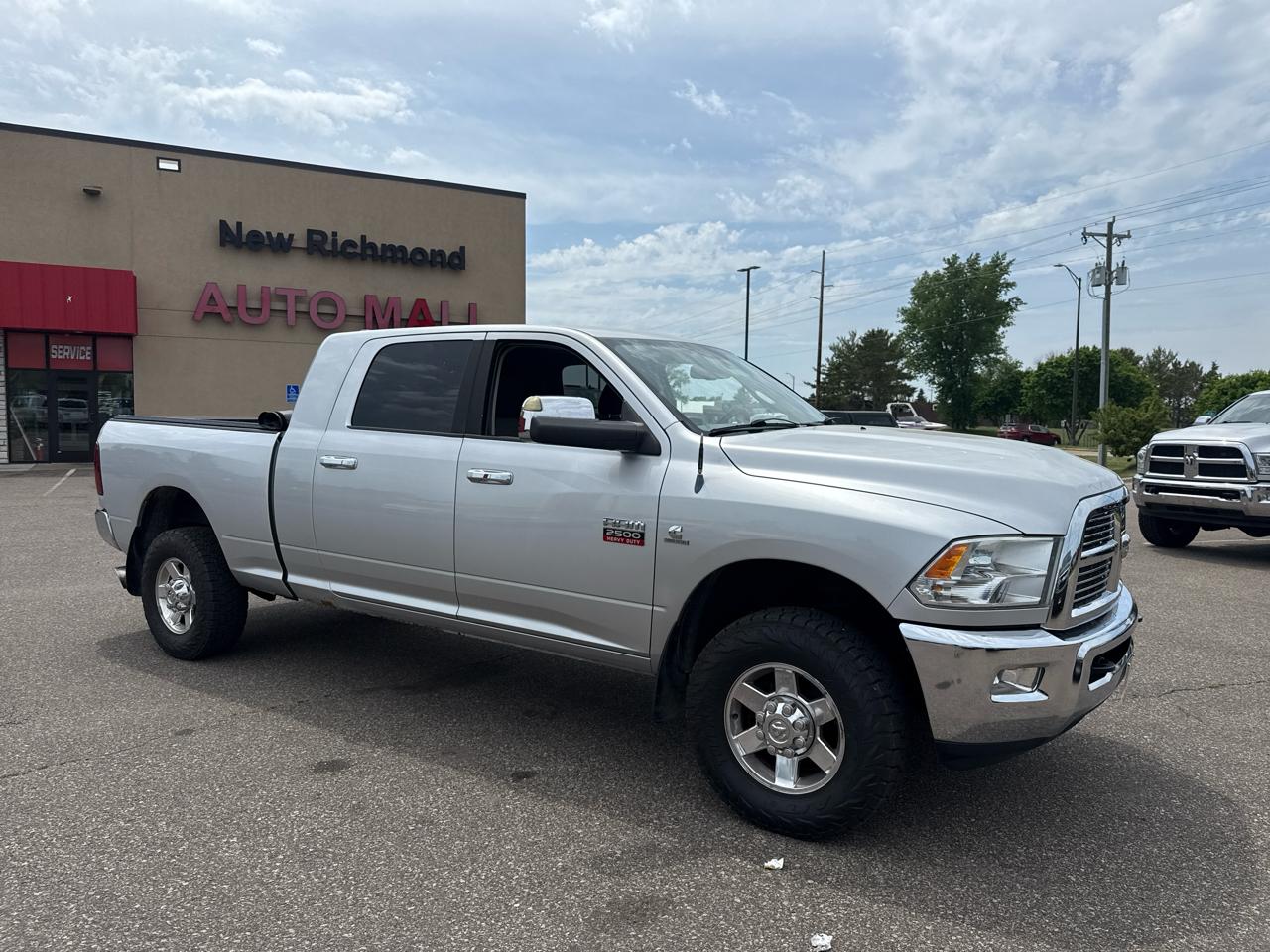 RAM 2500 SLT Mega Cab 4WD 2010