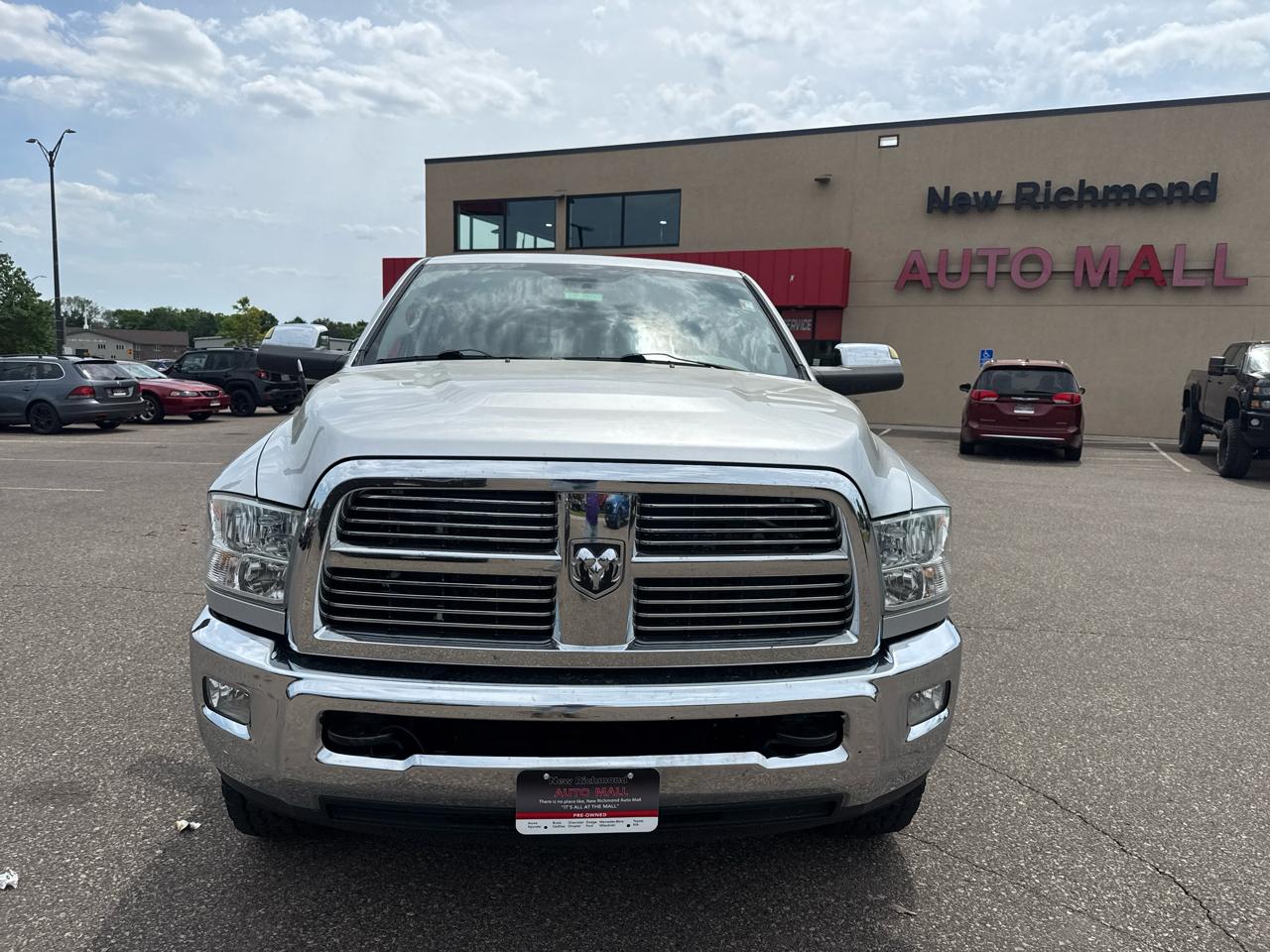 RAM 2500 SLT Mega Cab 4WD 2010