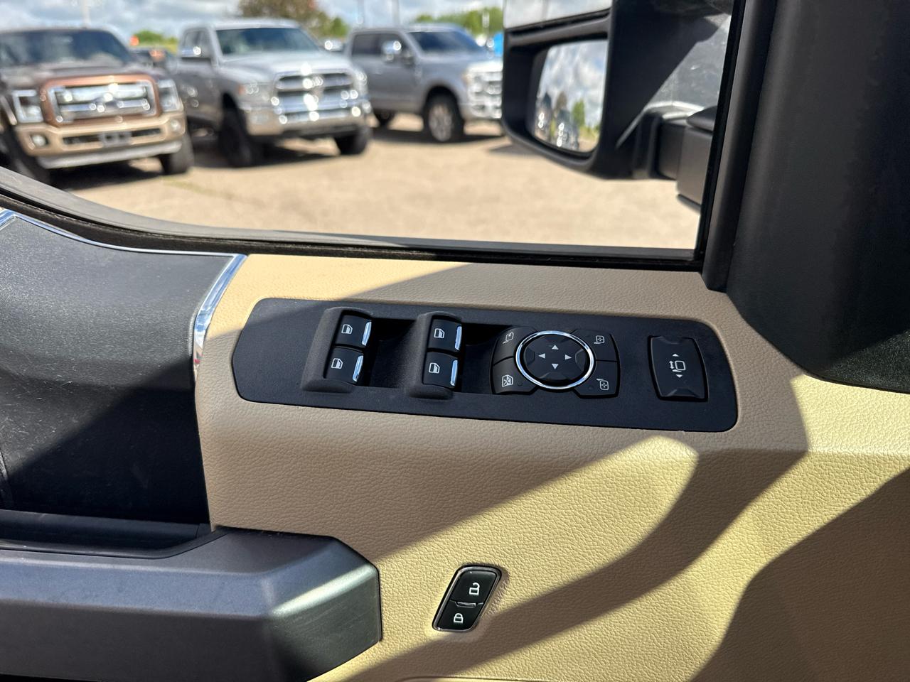Ford F-350 SD XLT Crew Cab Long Bed DRW 4WD 2021