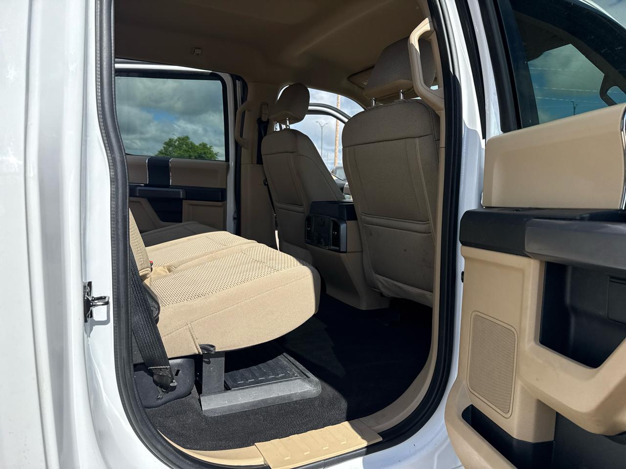 Ford F-350 SD XLT Crew Cab Long Bed DRW 4WD 2021