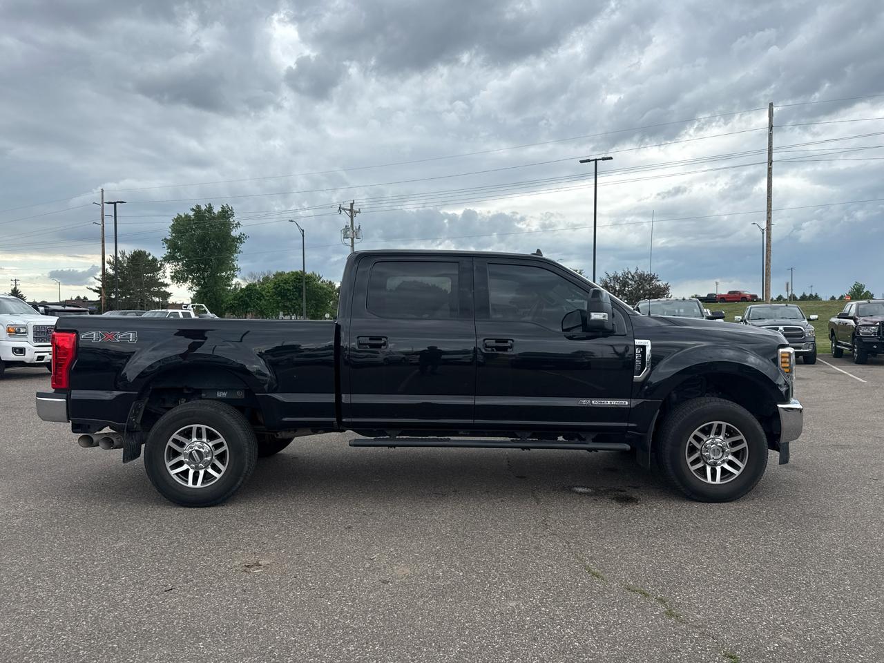 Ford F-250 SD Lariat Crew Cab 4WD 2019