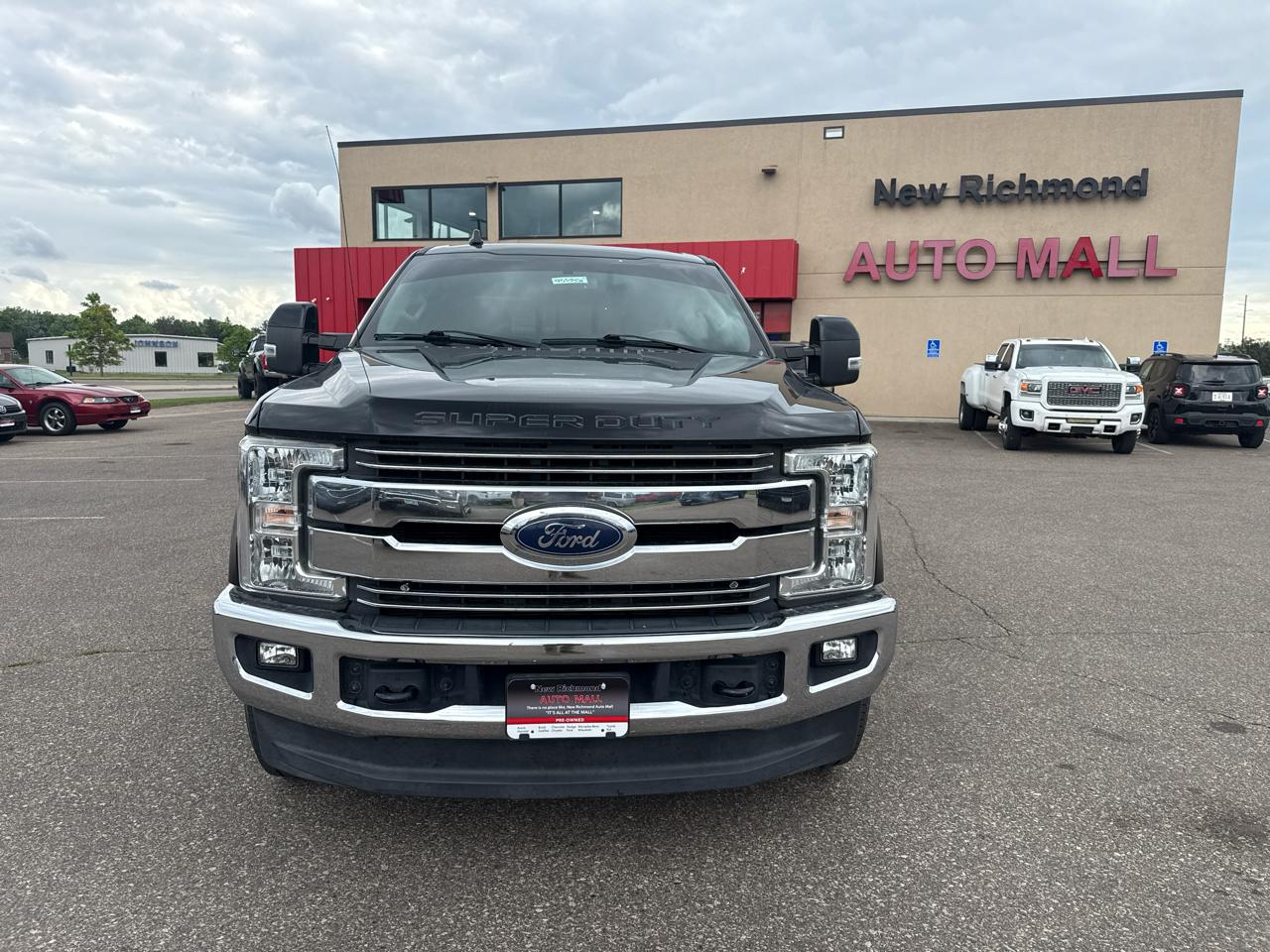 Ford F-250 SD Lariat Crew Cab 4WD 2019