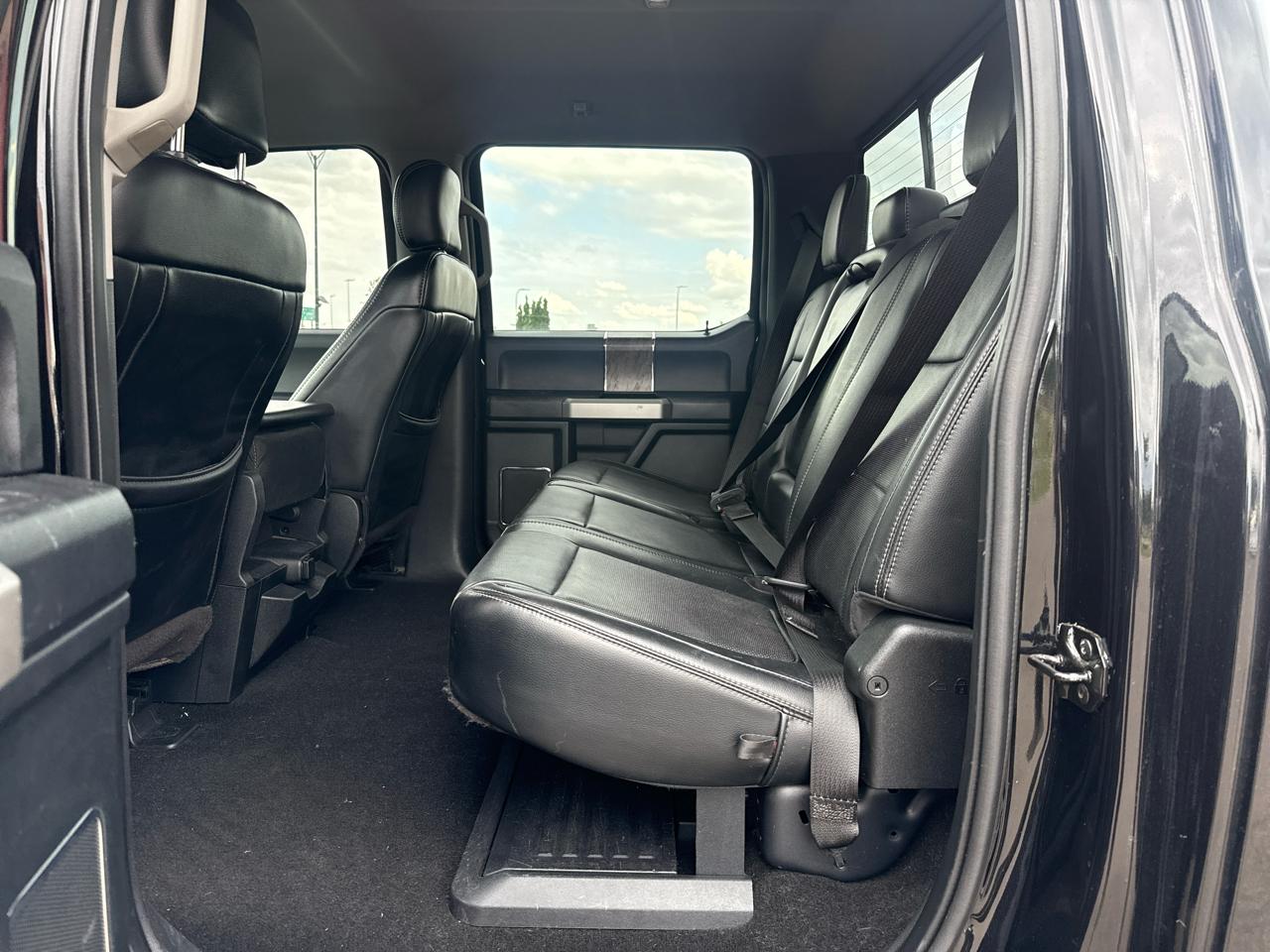 Ford F-250 SD Lariat Crew Cab 4WD 2019