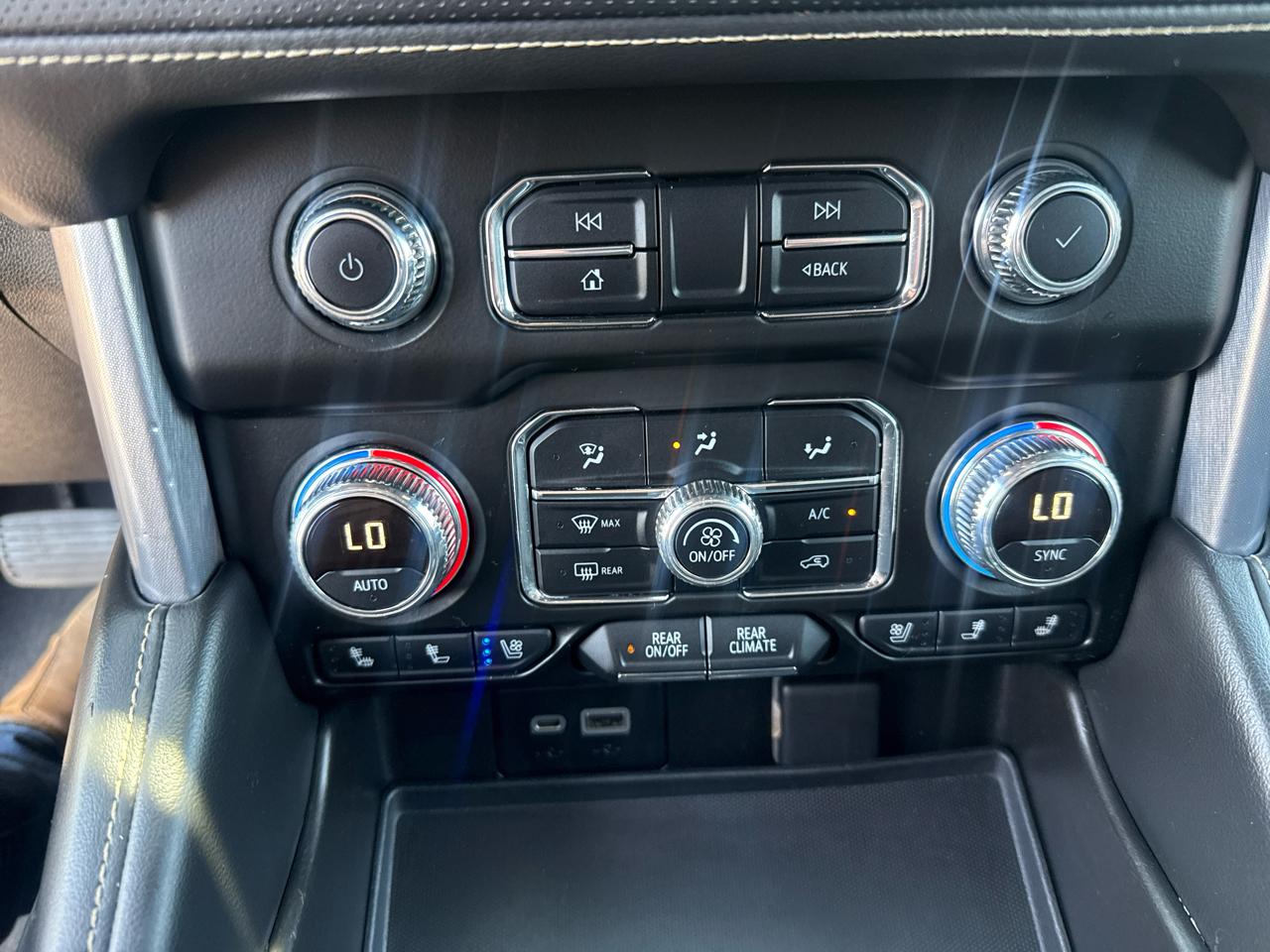 GMC Yukon XL SLT 4WD 2021