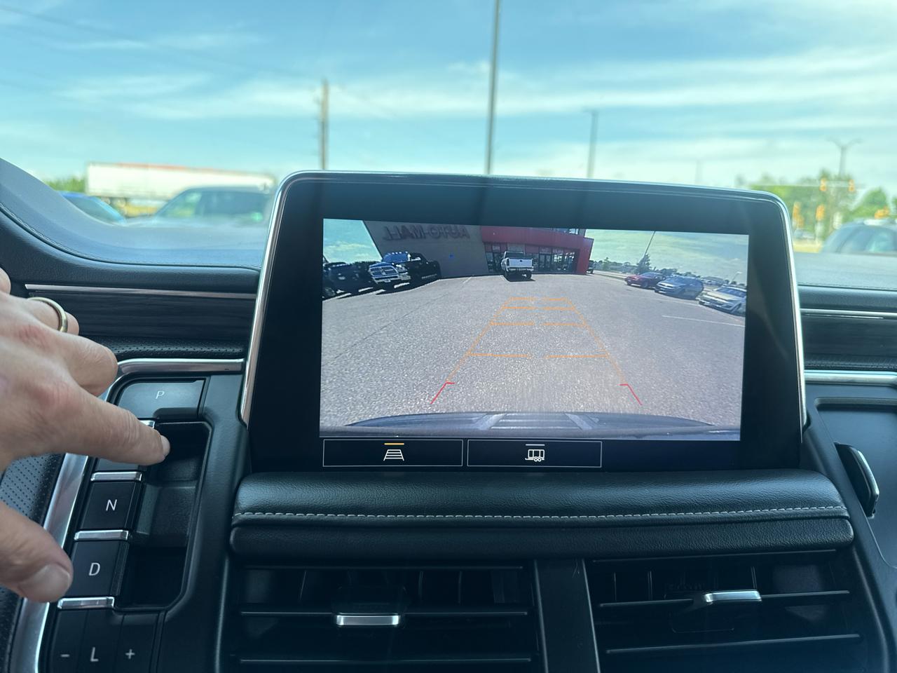 GMC Yukon XL SLT 4WD 2021