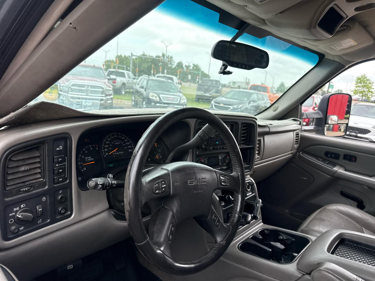 GMC Sierra 2500HD SLT Crew Cab 4WD 2006