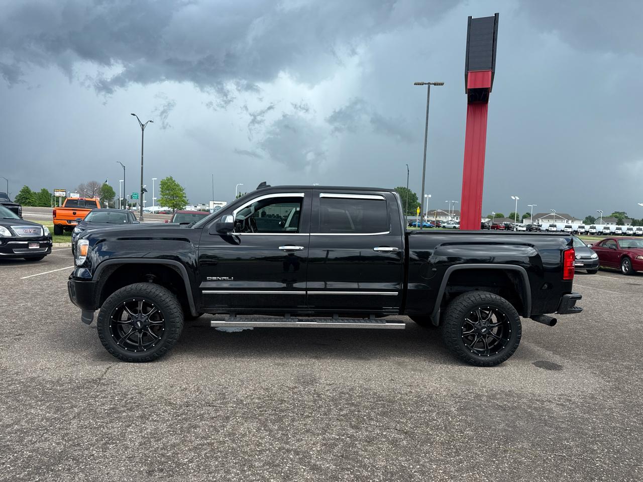 GMC Sierra 1500 Denali Crew Cab Short Box 4WD 2015