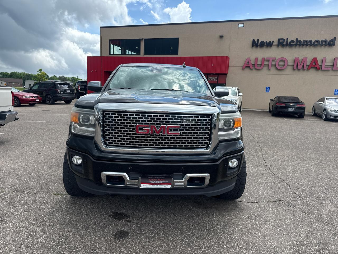 GMC Sierra 1500 Denali Crew Cab Short Box 4WD 2015