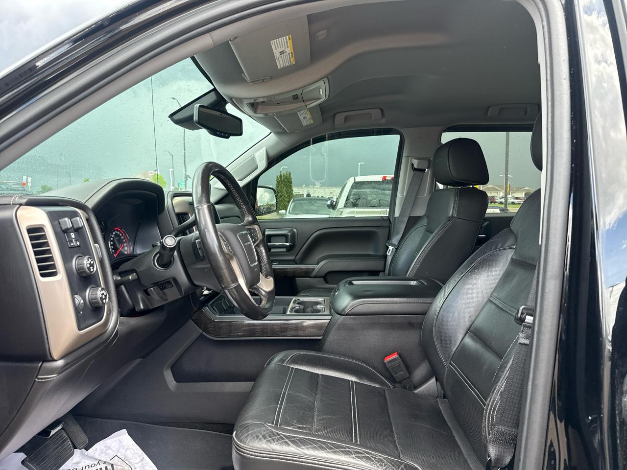 GMC Sierra 1500 Denali Crew Cab Short Box 4WD 2015