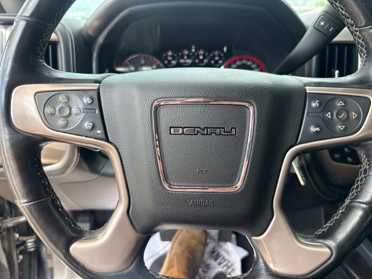 GMC Sierra 1500 Denali Crew Cab Short Box 4WD 2015