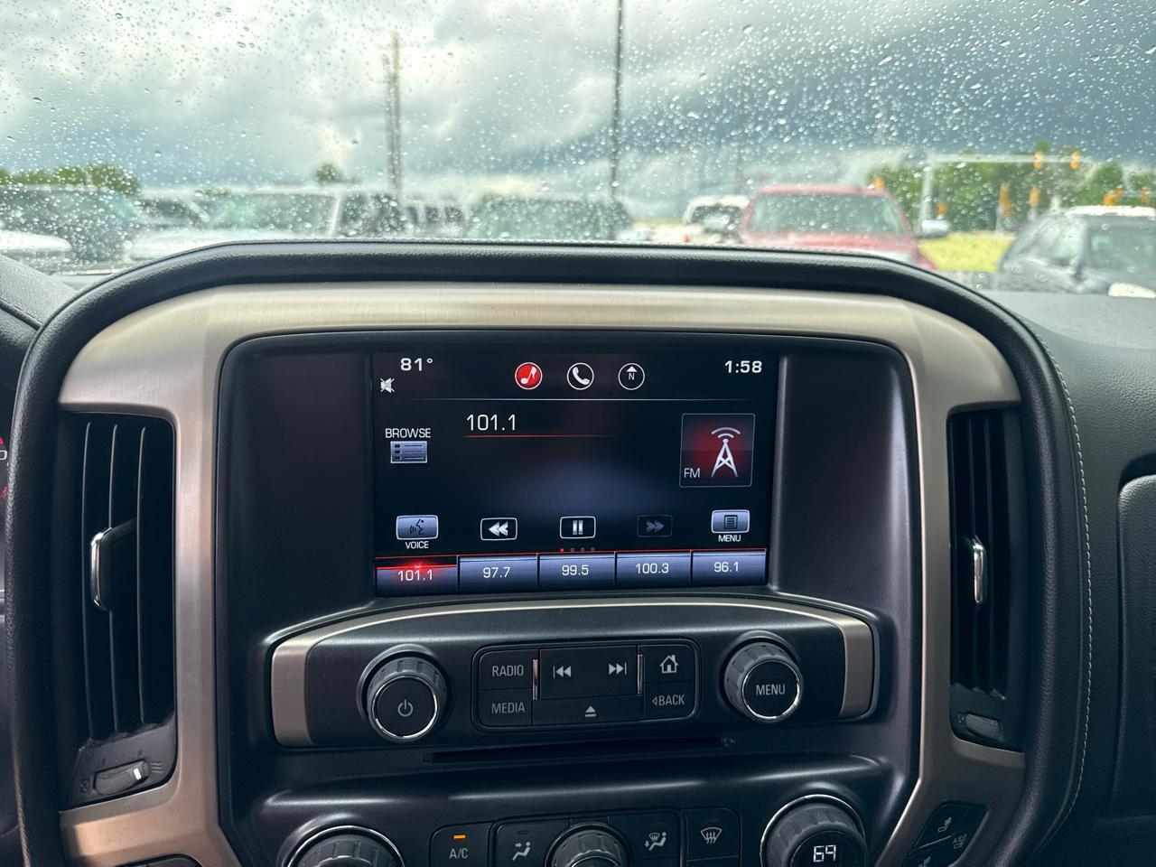 GMC Sierra 1500 Denali Crew Cab Short Box 4WD 2015