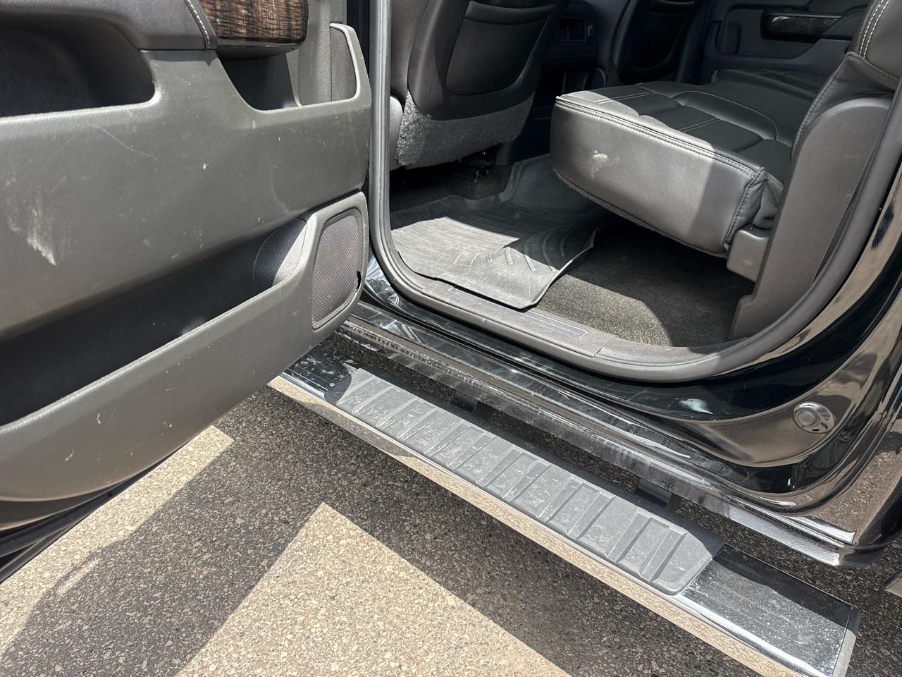 GMC Sierra 1500 Denali Crew Cab Short Box 4WD 2015