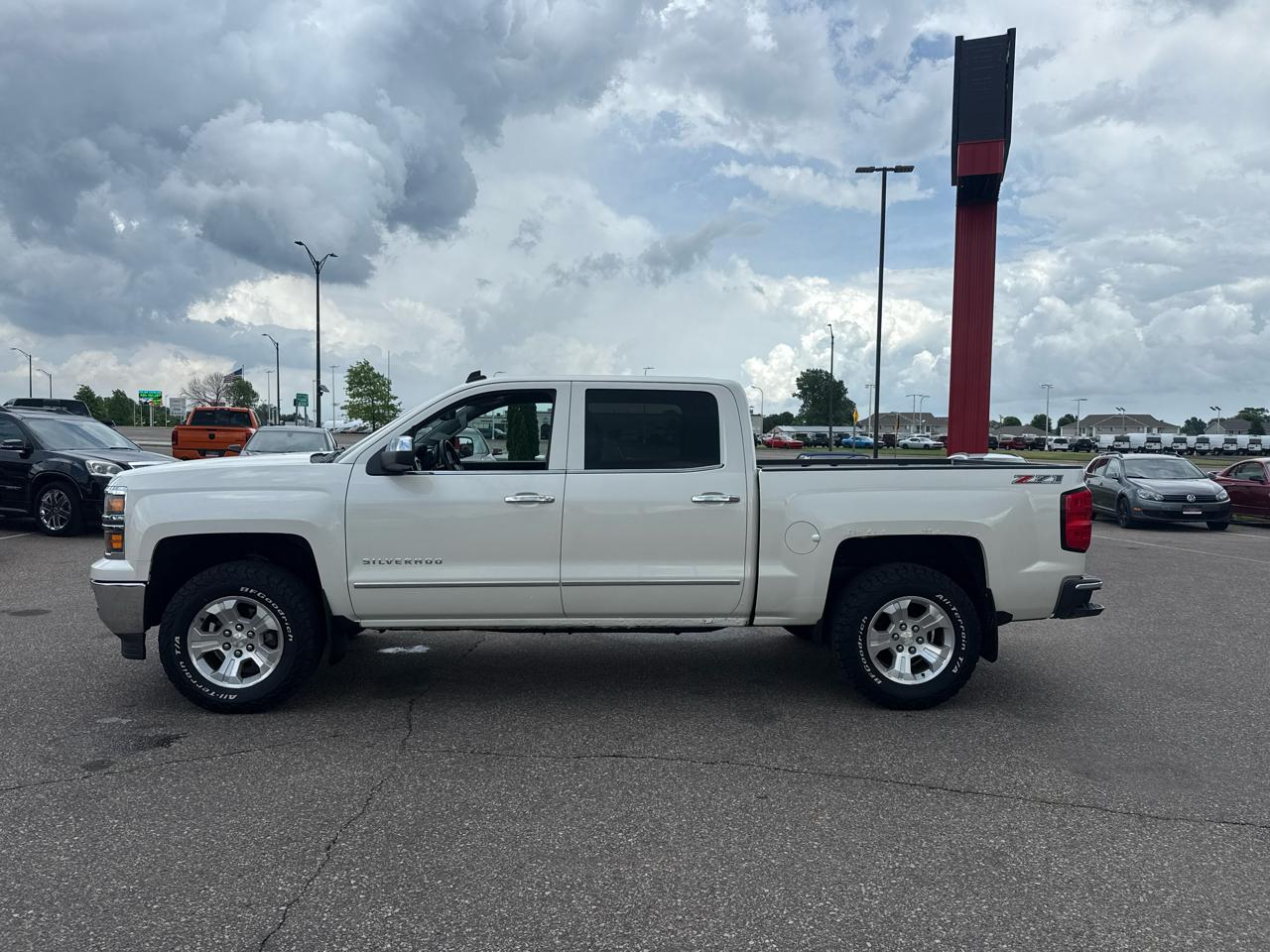 Chevrolet Silverado 1500 LT Crew Cab 4WD 2014
