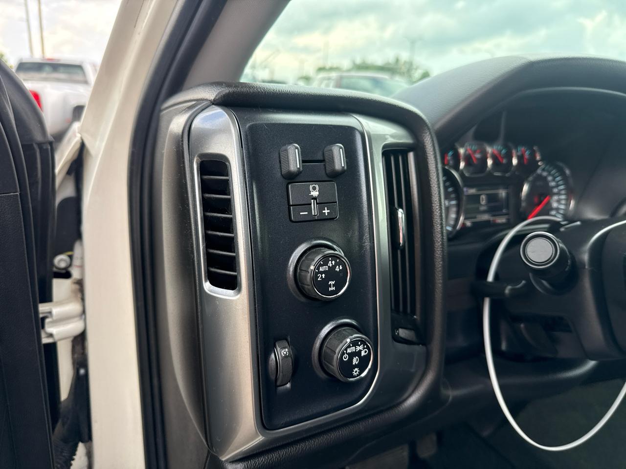 Chevrolet Silverado 1500 LT Crew Cab 4WD 2014