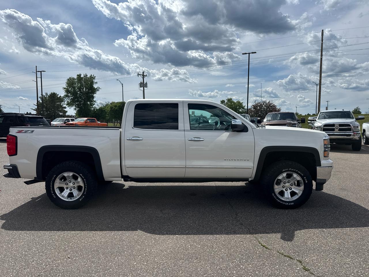 Chevrolet Silverado 1500 LT Crew Cab 4WD 2014
