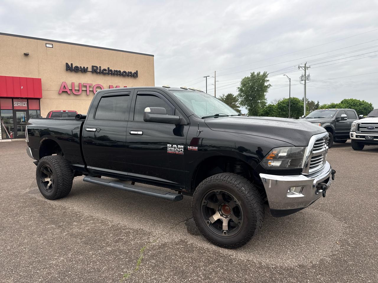 RAM 2500 SLT Crew Cab SWB 4WD 2015