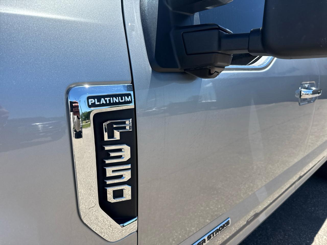 Ford F-350 SD Platinum Crew Cab 4WD 2020