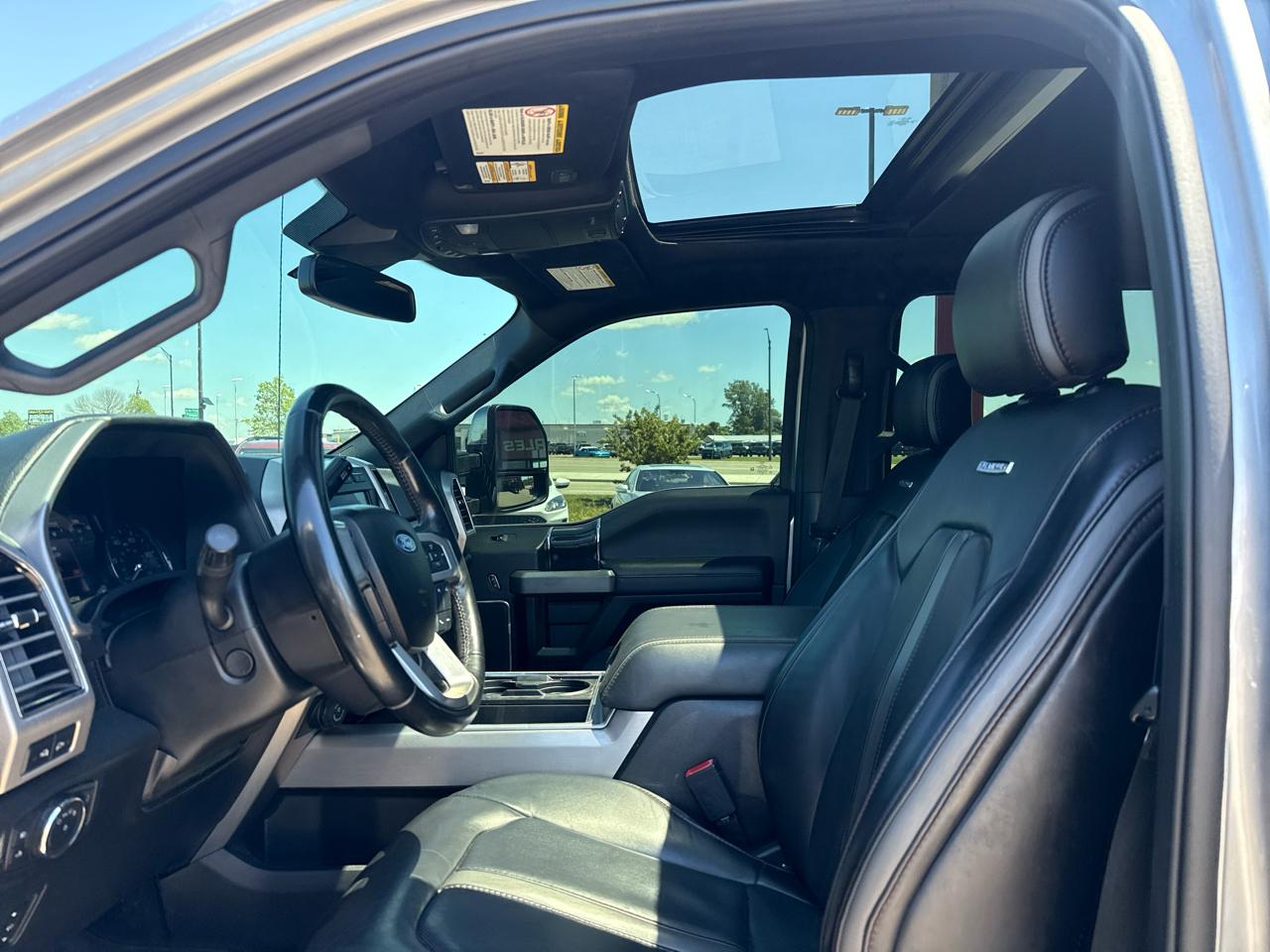 Ford F-350 SD Platinum Crew Cab 4WD 2020