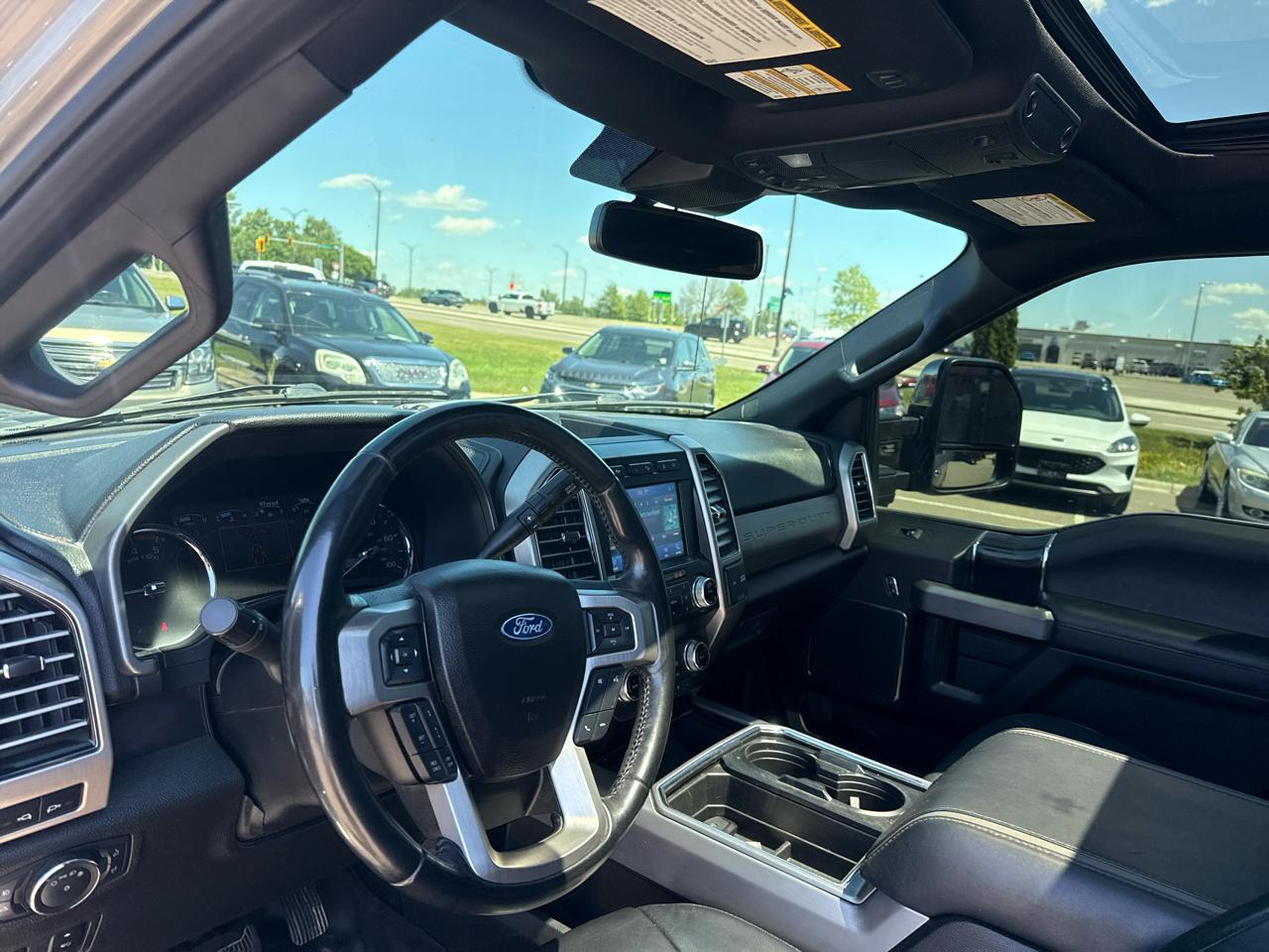 Ford F-350 SD Platinum Crew Cab 4WD 2020