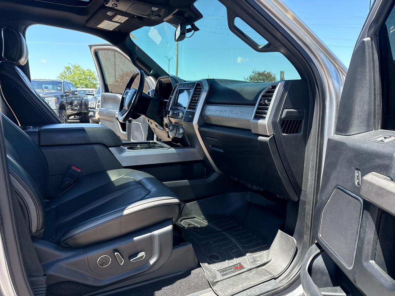 Ford F-350 SD Platinum Crew Cab 4WD 2020
